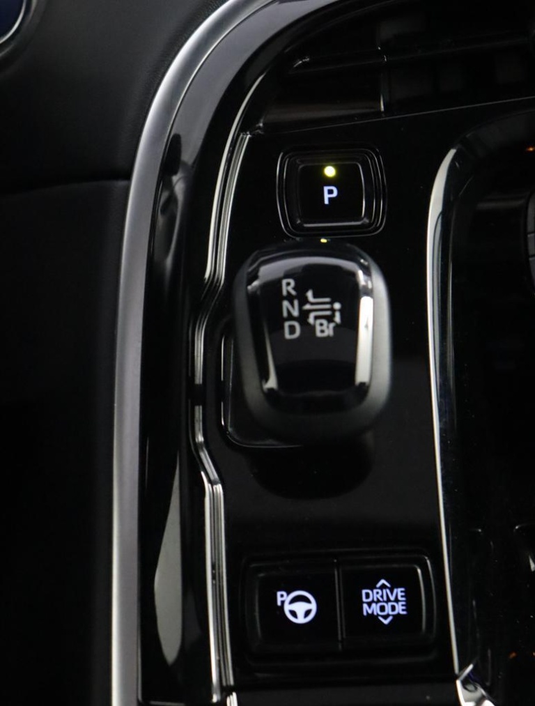Toyota Mirai - Prestige 24