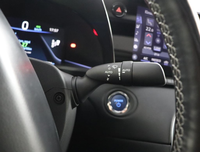 Toyota Mirai - Prestige 29