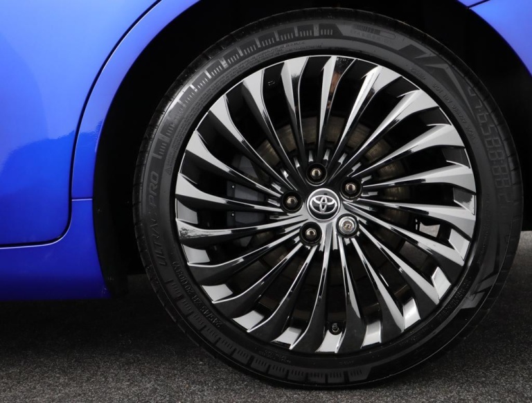 Toyota Mirai - Prestige 39