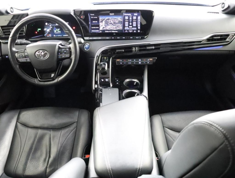Toyota Mirai - Prestige 51
