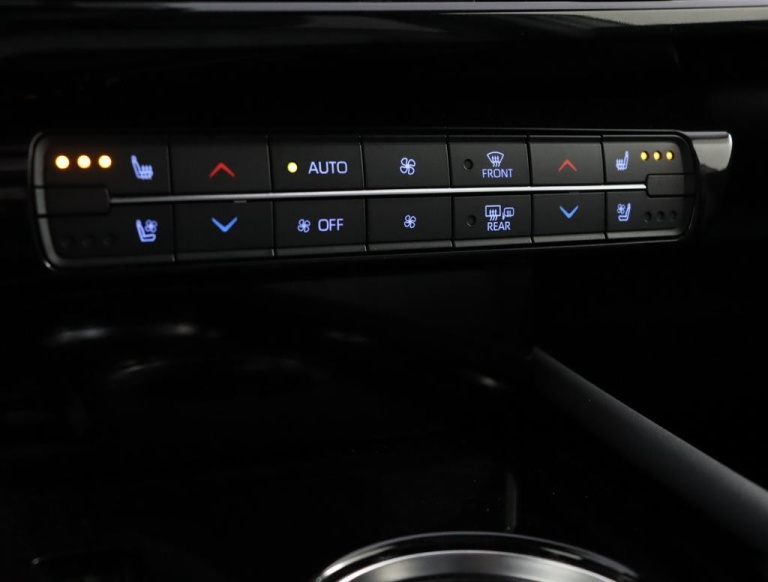 Toyota Mirai - Prestige 7