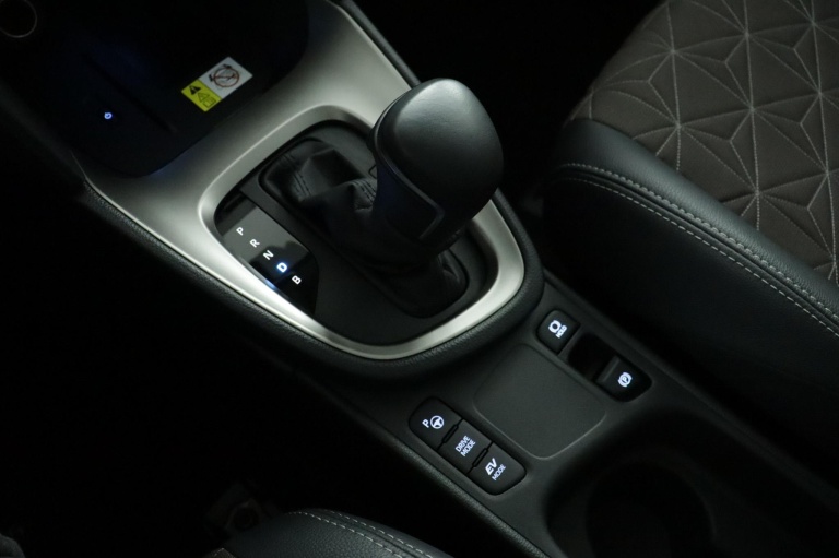 Toyota Yaris Cross - 1.5 Hybrid Executive 27
