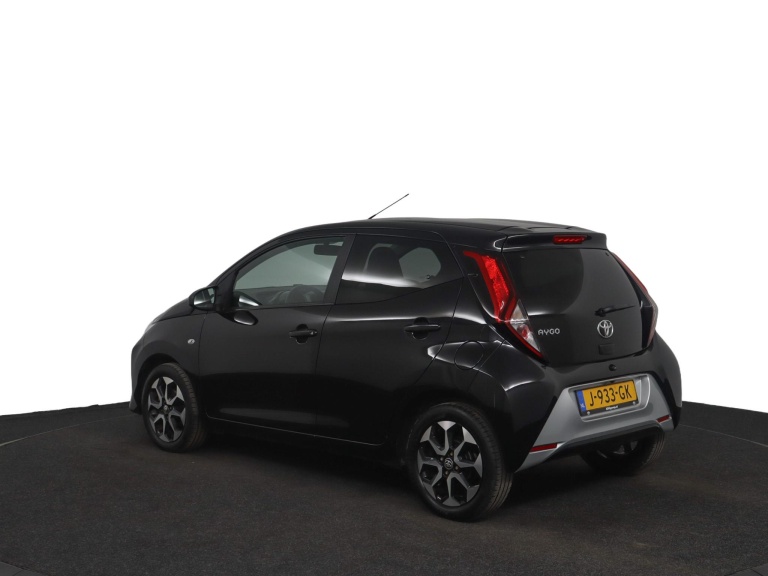 Toyota Aygo - 1.0 VVT-i x-joy 12