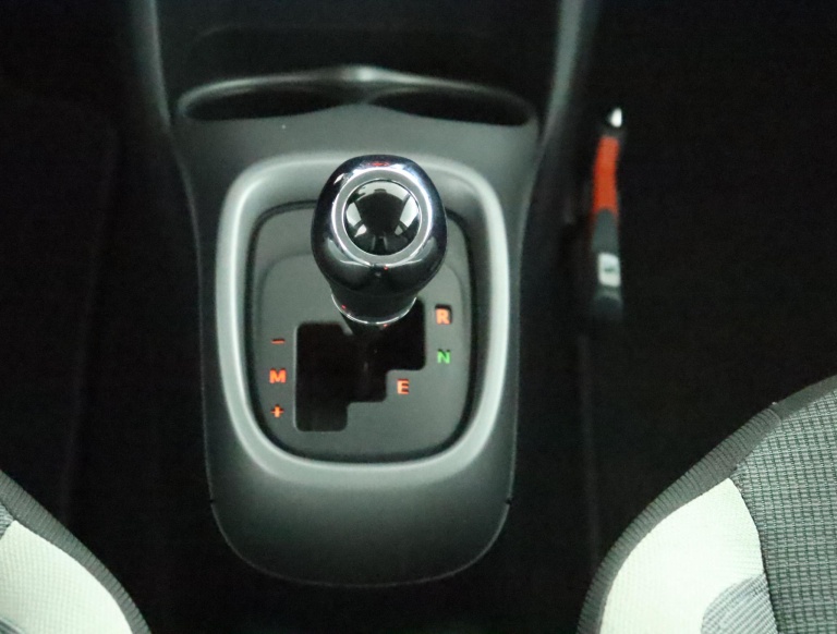 Toyota Aygo - 1.0 VVT-i x-joy 26