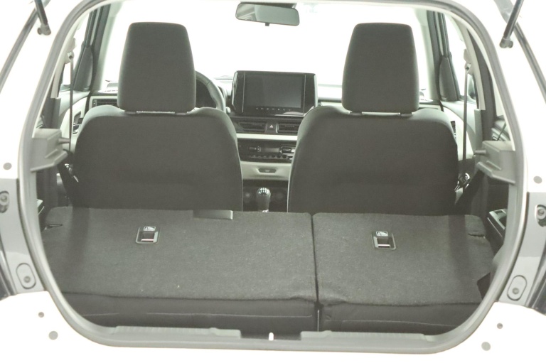 Suzuki Swift - 1.2 Select Smart Hybrid 26
