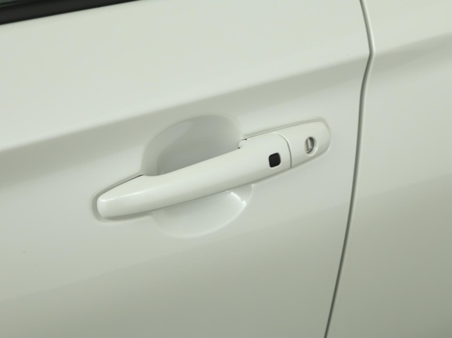 Suzuki Swift - 1.2 Select Smart Hybrid