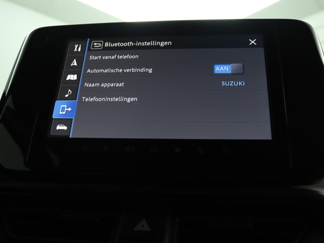 Suzuki Swift - 1.2 Select Smart Hybrid