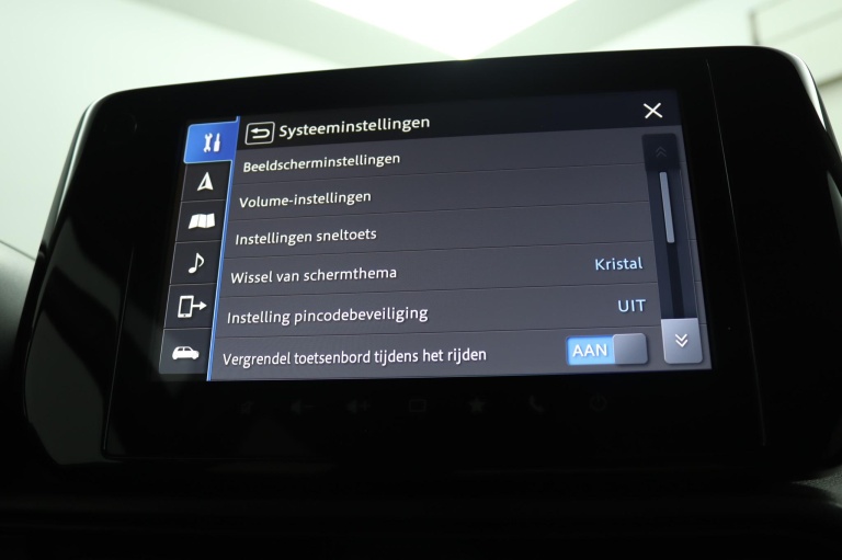 Suzuki Swift - 1.2 Select Smart Hybrid 51