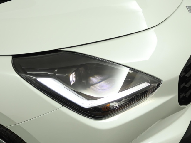 Suzuki Swift - 1.2 Select Smart Hybrid