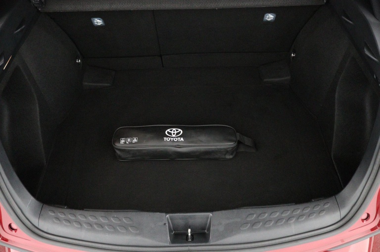 Toyota C-HR - 1.8 Hybrid Style 29