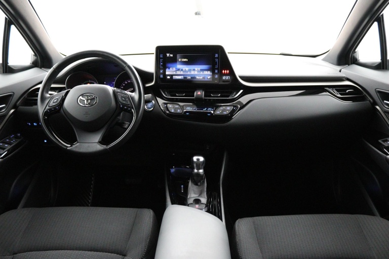 Toyota C-HR - 1.8 Hybrid Style 4