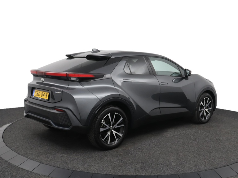 Toyota C-HR - 1.8 Hybrid 140 Dynamic 2