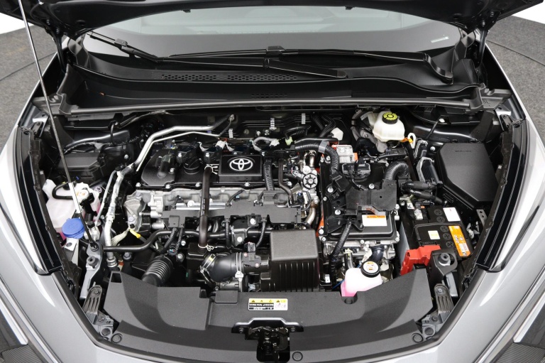 Toyota C-HR - 1.8 Hybrid 140 Dynamic 35