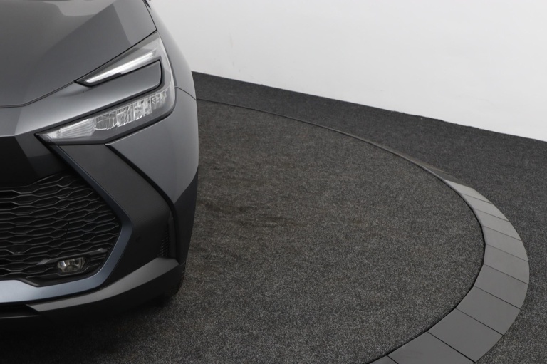 Toyota C-HR - 1.8 Hybrid 140 Dynamic 36
