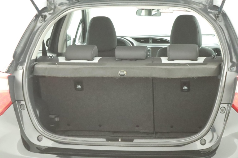 Toyota Yaris - 1.5 Hybrid Design Sport 23