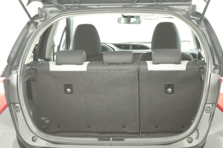 Toyota Yaris - 1.5 Hybrid Design Sport 24