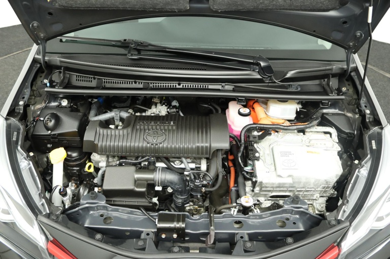 Toyota Yaris - 1.5 Hybrid Design Sport 35