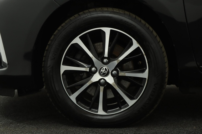 Toyota Yaris - 1.5 Hybrid Design Sport 38