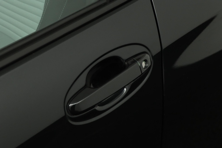 Toyota Yaris - 1.5 Hybrid Design Sport 39