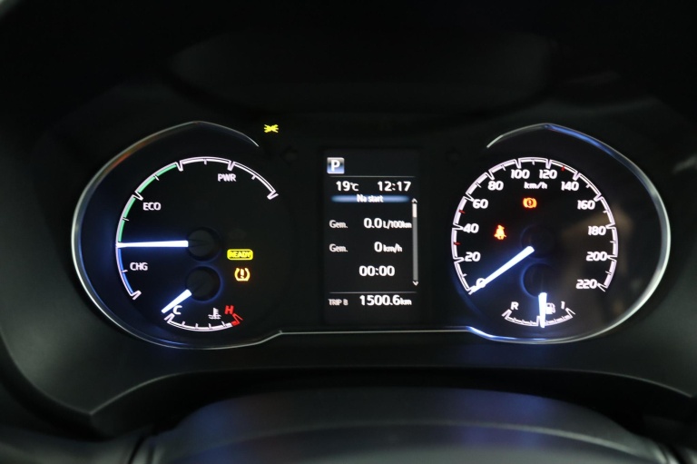 Toyota Yaris - 1.5 Hybrid Design Sport 44