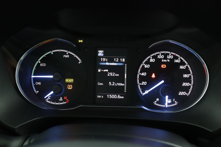 Toyota Yaris - 1.5 Hybrid Design Sport 46