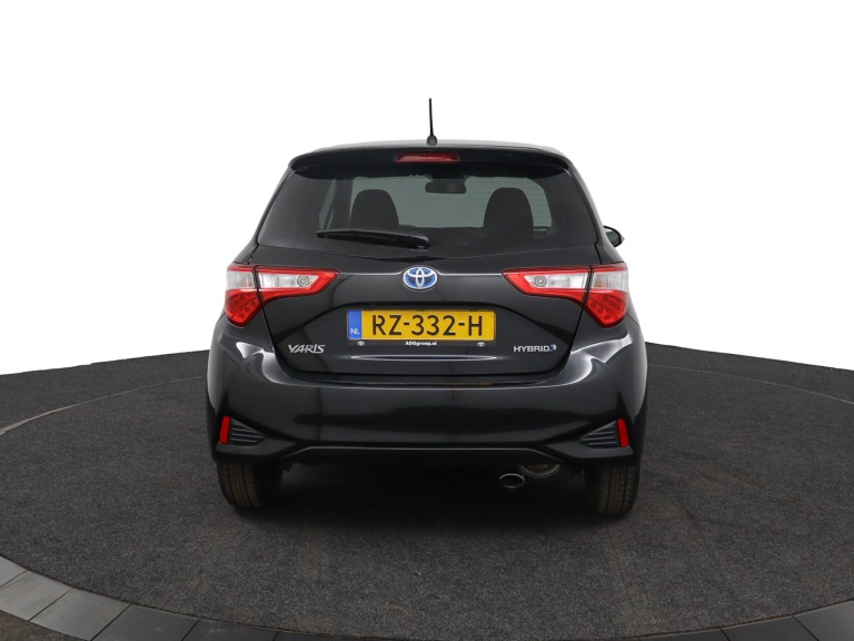 Toyota Yaris - 1.5 Hybrid Design Sport 62