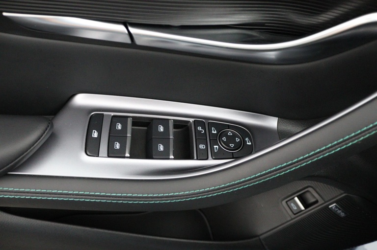 BYD SEAL U - 1.5 DM-i FWD Boost 18
