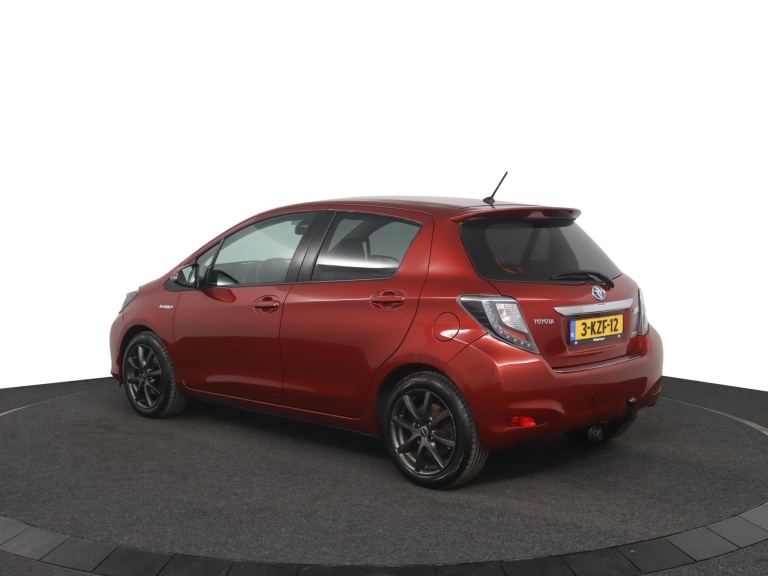 Toyota Yaris - 1.5 Full Hybrid Dynamic 12