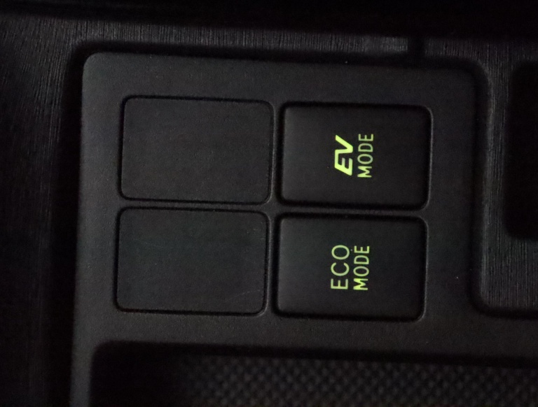 Toyota Yaris - 1.5 Full Hybrid Dynamic 49
