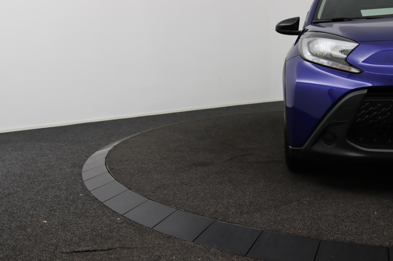 Toyota Aygo X - 1.0 VVT-i MT Play 34