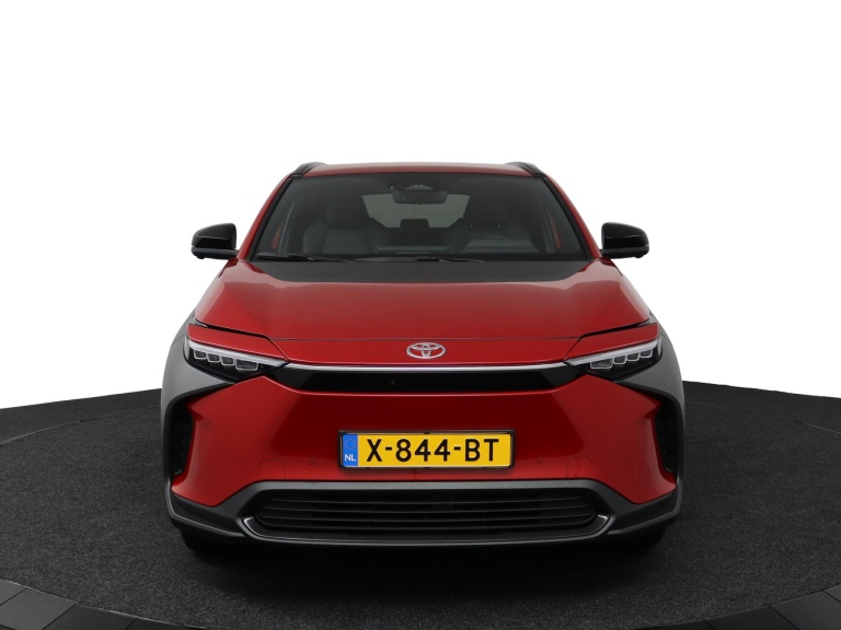 Toyota bZ4X - Dynamic 71 kWh 14
