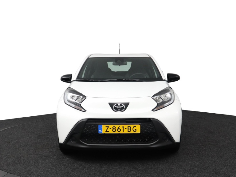 Toyota Aygo X - 1.0 VVT-i MT Play 16