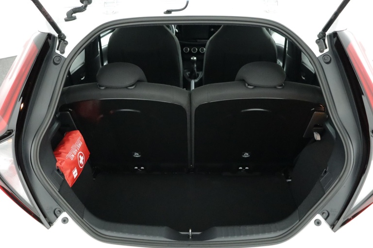 Toyota Aygo X - 1.0 VVT-i MT Play 24
