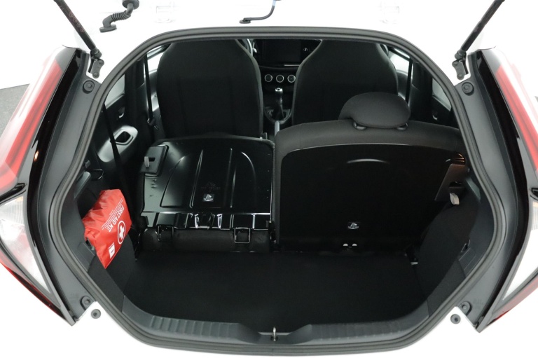 Toyota Aygo X - 1.0 VVT-i MT Play 25