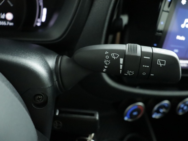 Toyota Aygo X - 1.0 VVT-i MT Play