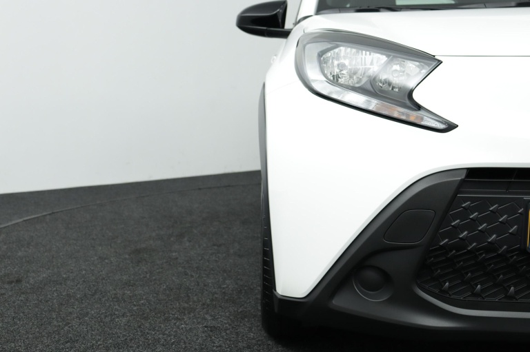 Toyota Aygo X - 1.0 VVT-i MT Play 36