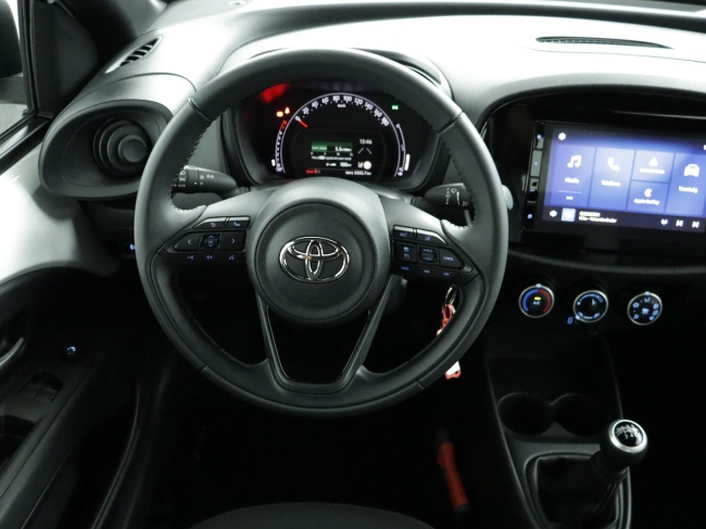 Toyota Aygo X - 1.0 VVT-i MT Play
