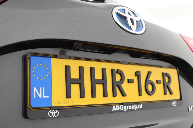 Toyota Yaris - 1.5 Hybrid Dynamic 37