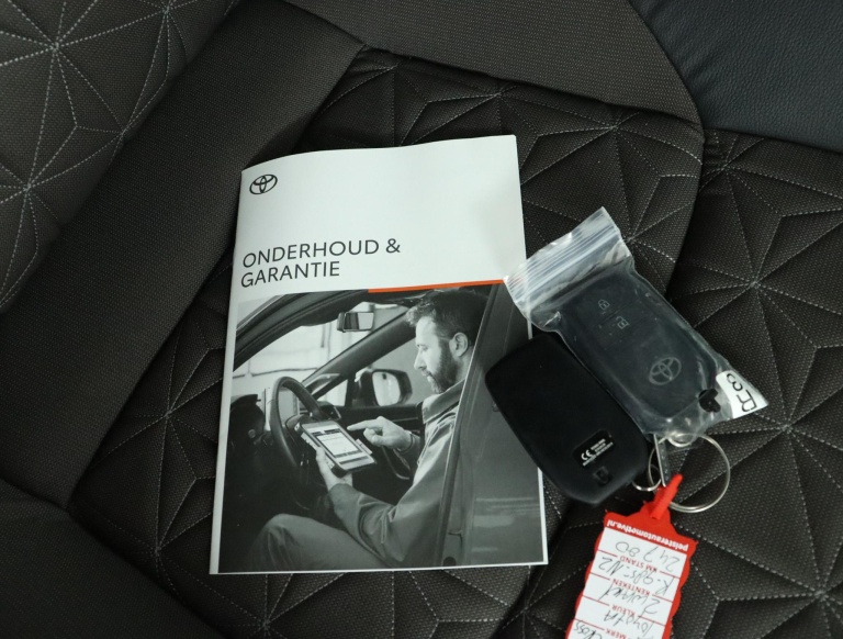 Toyota Yaris Cross - 1.5 Hybrid Executive 11