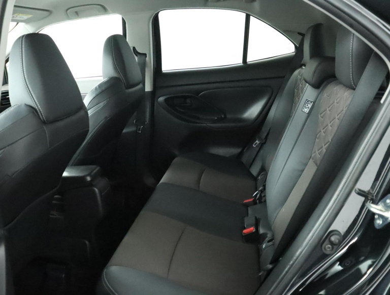 Toyota Yaris Cross - 1.5 Hybrid Executive 18