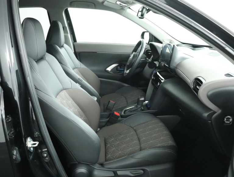 Toyota Yaris Cross - 1.5 Hybrid Executive 22