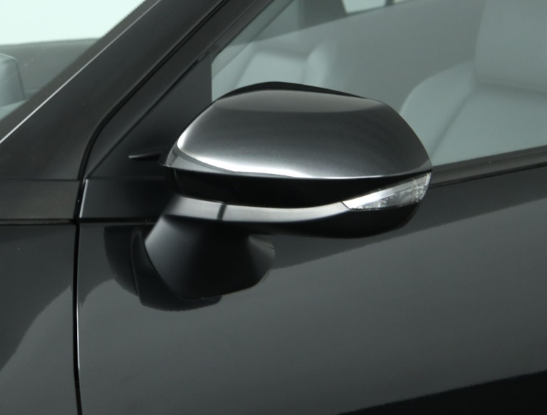 Toyota Yaris Cross - 1.5 Hybrid Executive 36