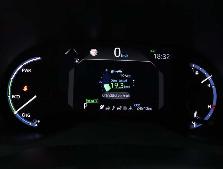 Toyota Yaris Cross - 1.5 Hybrid Executive 51