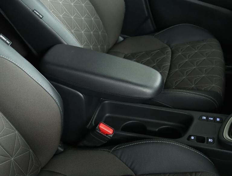 Toyota Yaris Cross - 1.5 Hybrid Executive 71