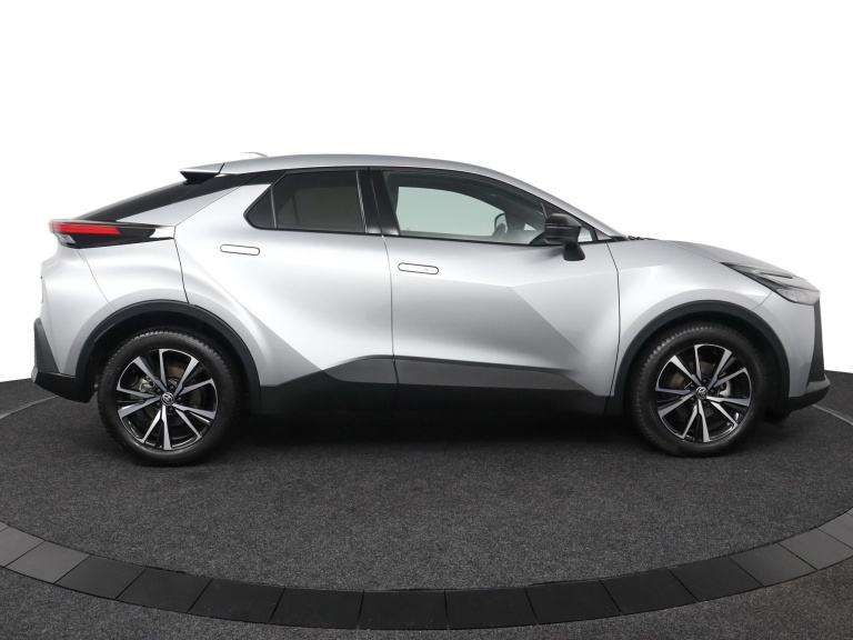 Toyota C-HR - 1.8 Hybrid 140 Dynamic 13