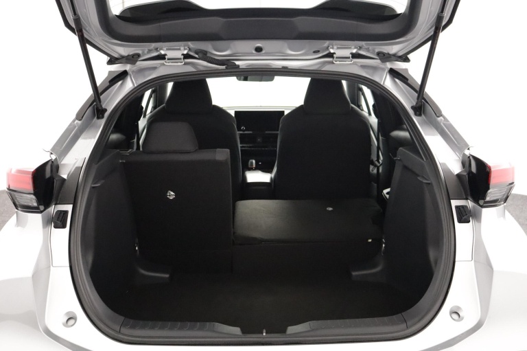 Toyota C-HR - 1.8 Hybrid 140 Dynamic 24