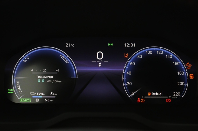 Toyota RAV4 - 2.5 Plug-in Hybrid AWD Dynamic 17