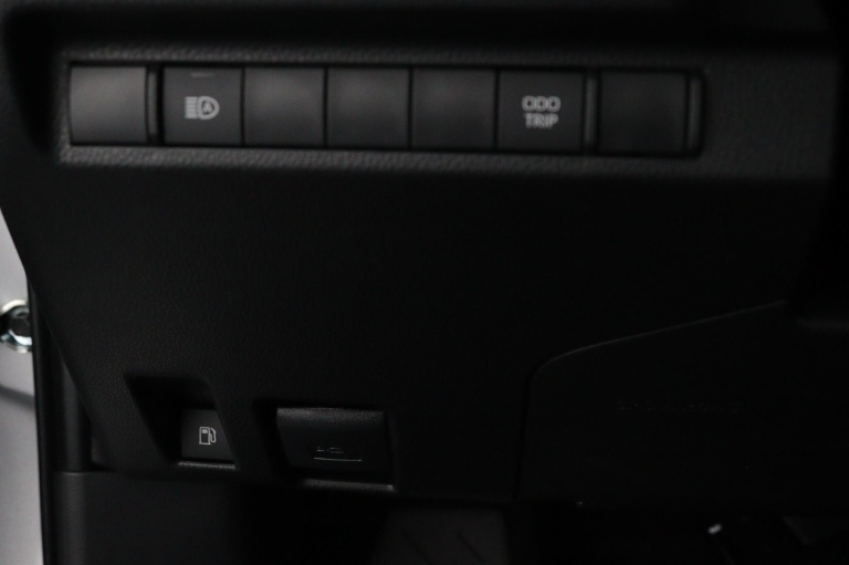 Toyota RAV4 - 2.5 Plug-in Hybrid AWD Dynamic 28