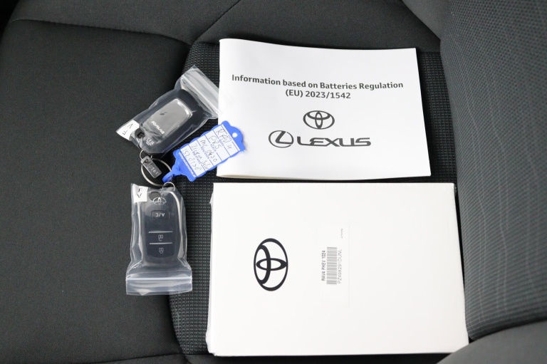 Toyota RAV4 - 2.5 Plug-in Hybrid AWD Dynamic 47