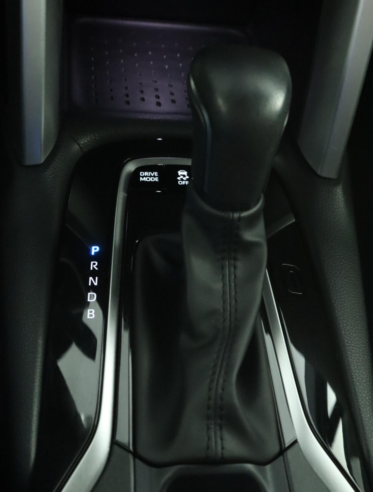 Toyota Corolla Cross - Hybrid 200 Dynamic 28